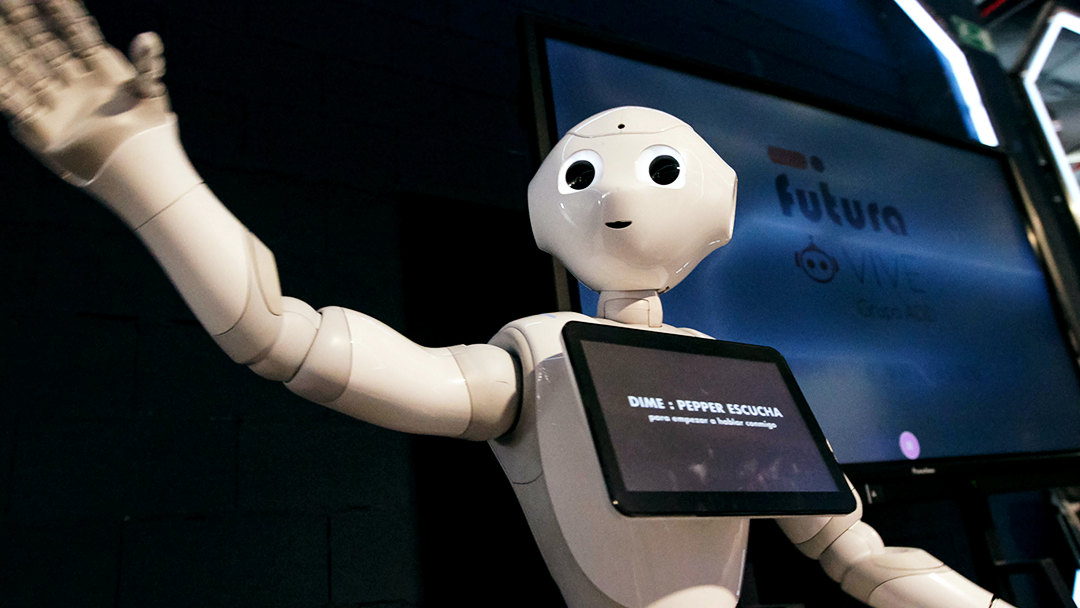 Robot Pepper maestro de ceremonias en eventos